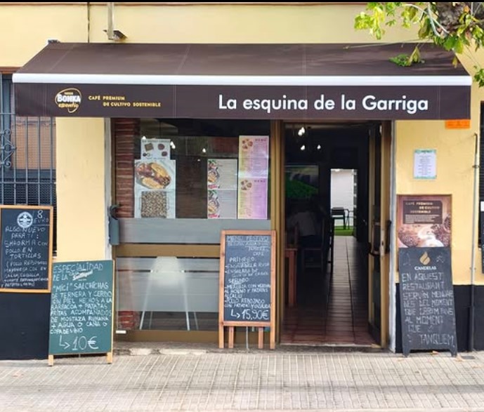 Façana de La esquina