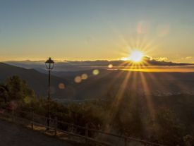 Fotografia de Puiggracios a trenc d'Alba @RamonFerrandis