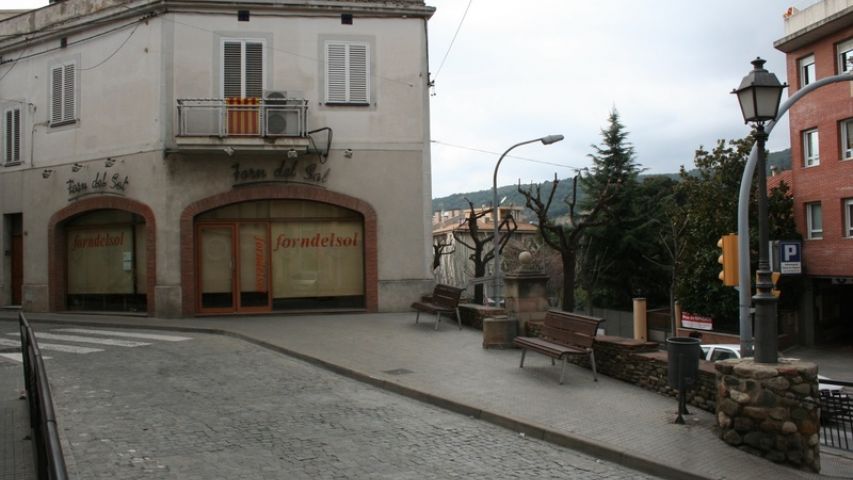 Cr. Calàbria, carretera Nova